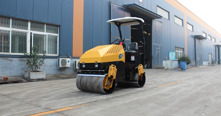 全新3吨小型压路机磨合期要多久？？？？？